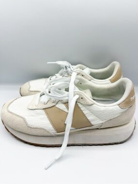 New Balance 237 Ivory & Beige Womens Size 8